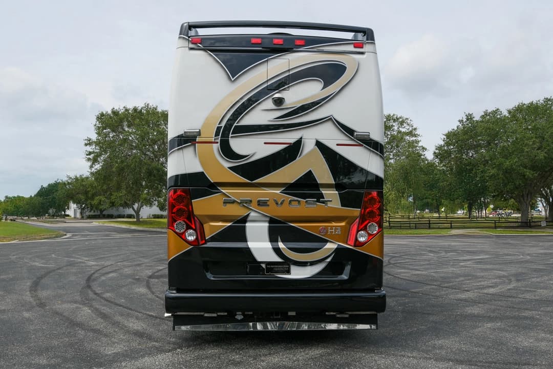 2003 Prevost Liberty H3-45 - Image 6