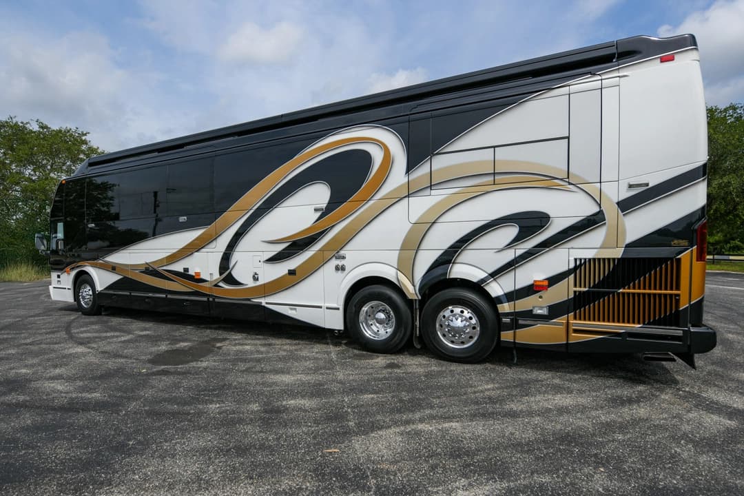 2003 Prevost Liberty H3-45 - Image 8