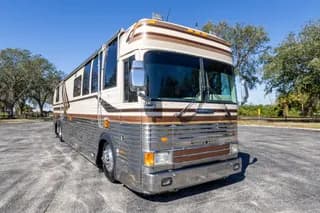 1991 Prevost Country Coach 40XL bus