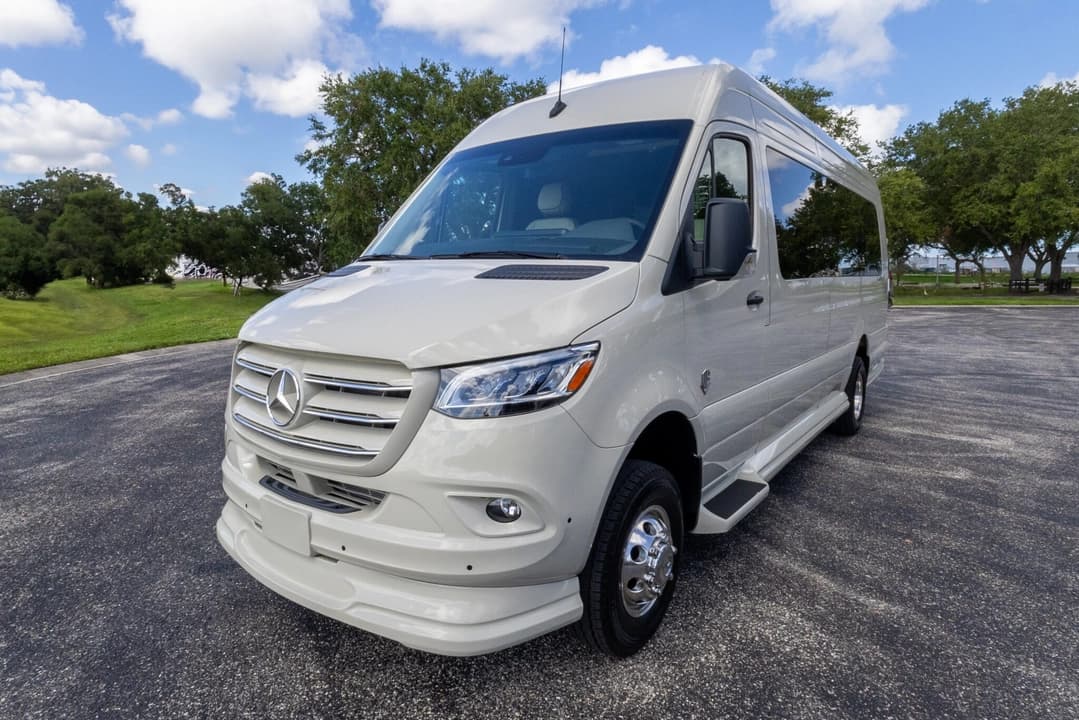 2025 Mercedes Benz V-Cruise Sprinter Executive Van - Image 12
