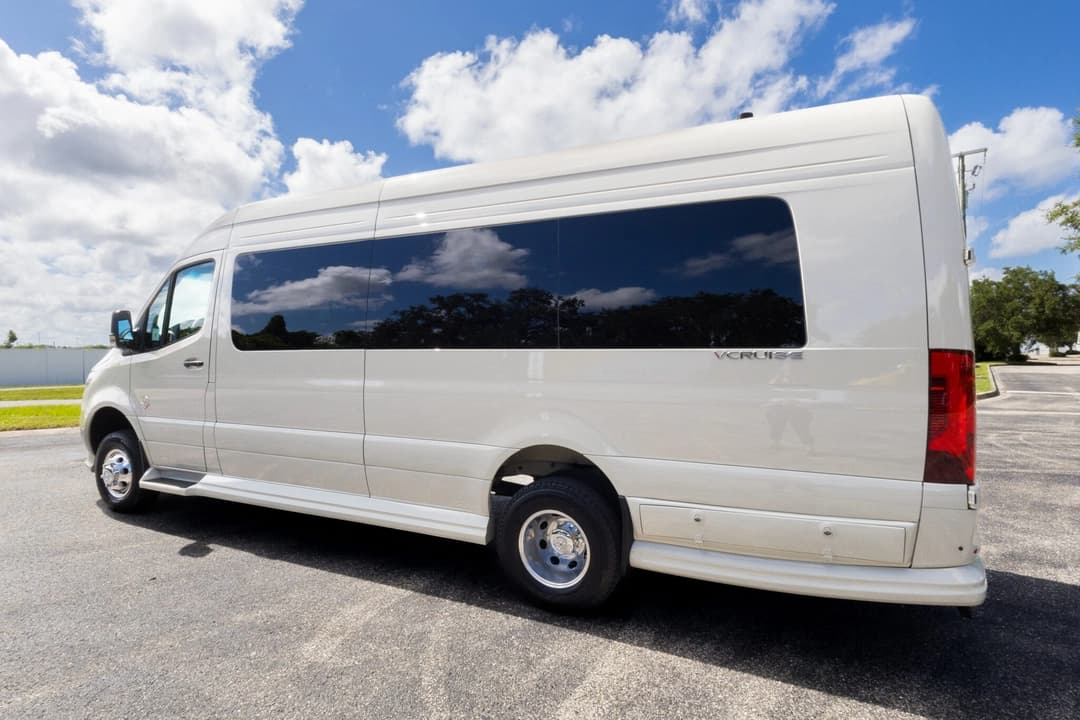 2025 Mercedes Benz V-Cruise Sprinter Executive Van - Image 9