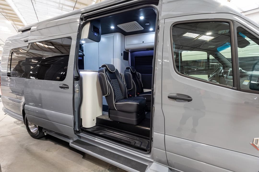 2025 Mercedes-Benz V-Cruise Sprinter Executive Van - Image 13