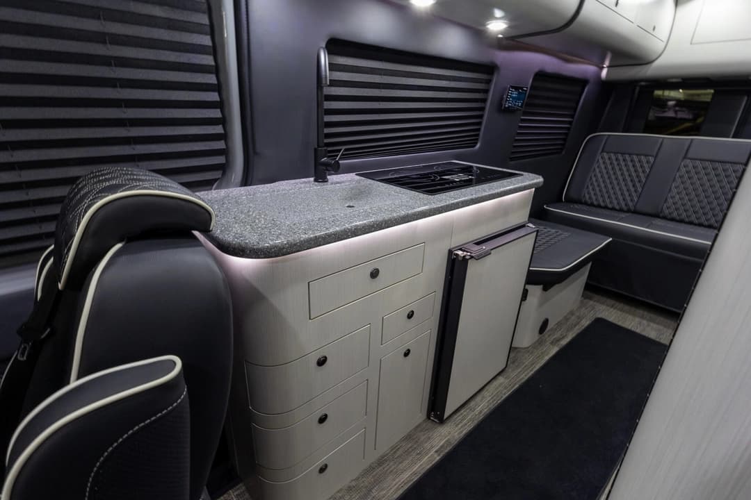 2025 Mercedes-Benz V-Cruise Sprinter Executive Van - Image 25