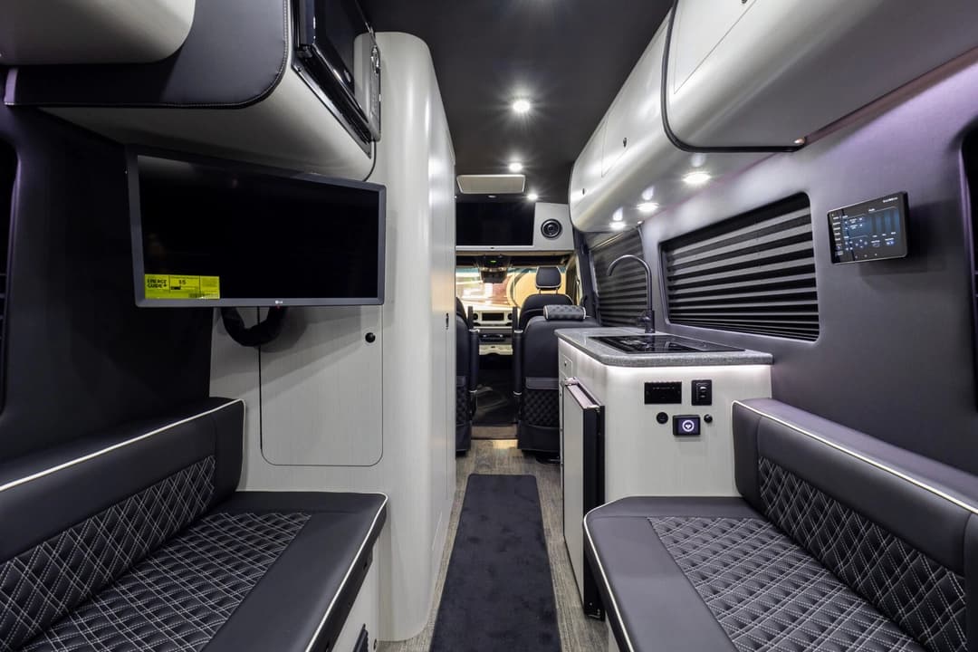 2025 Mercedes-Benz V-Cruise Sprinter Executive Van - Image 28