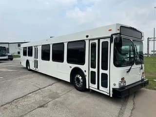2008 New Flyer D40LF bus