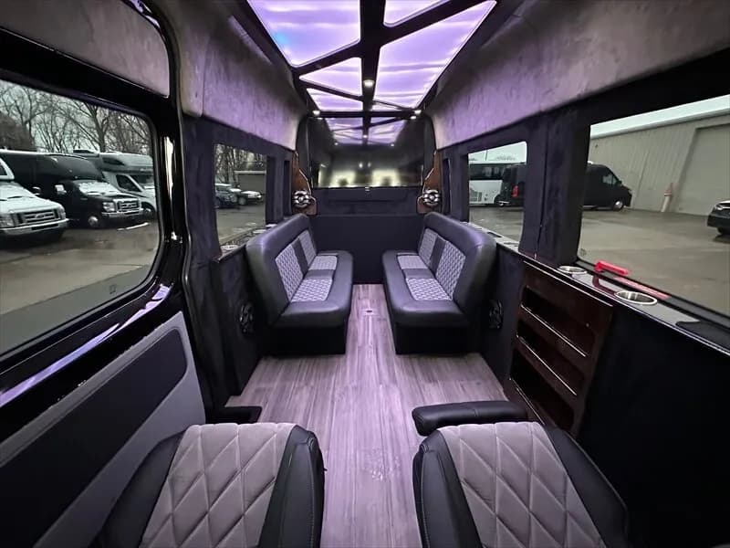 2015 Mercedes-Benz Sprinter 2500 - Image 7
