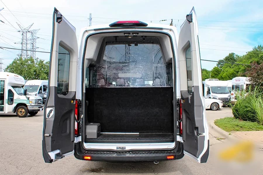 2023 Ford T-350 HD Passenger Van - Image 4
