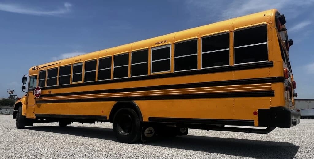 2016 Blue Bird Vision School Bus - Image 2