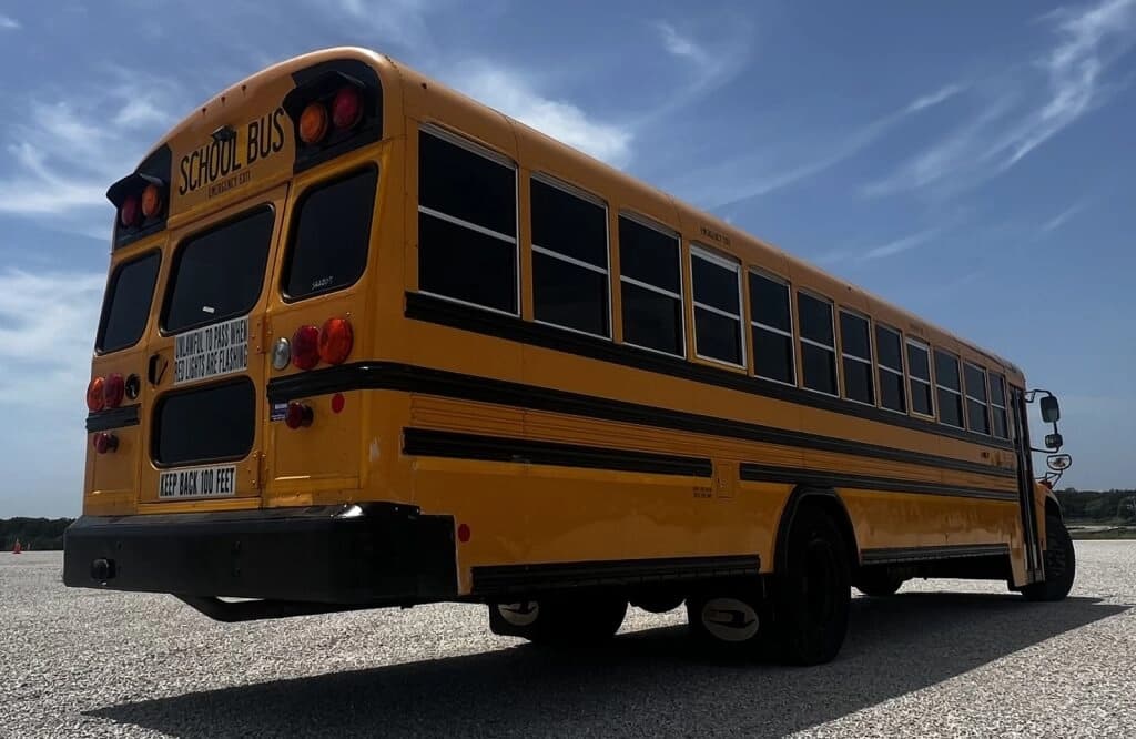 2016 Blue Bird Vision School Bus - Image 4