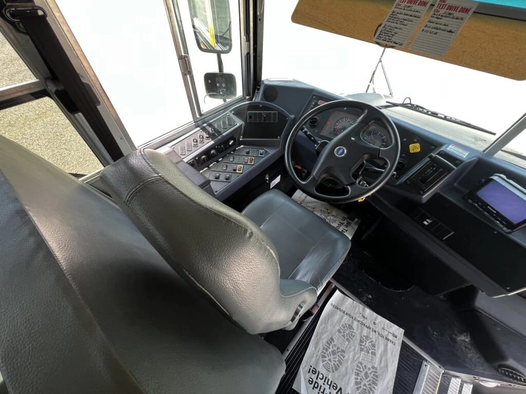 2016 Blue Bird Vision School Bus - Image 9