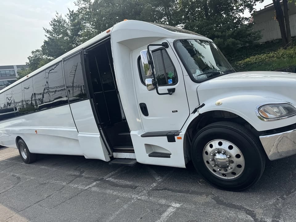 2016 Freightliner M2 Grech GM40 Executive Shuttle - Image 1