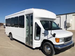 2007 Ford E450 bus