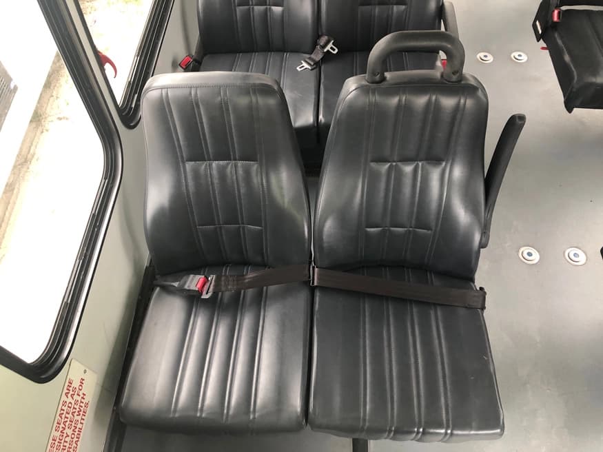 2019 Ford E450 Elkhart Coach Shuttle Bus - Image 5