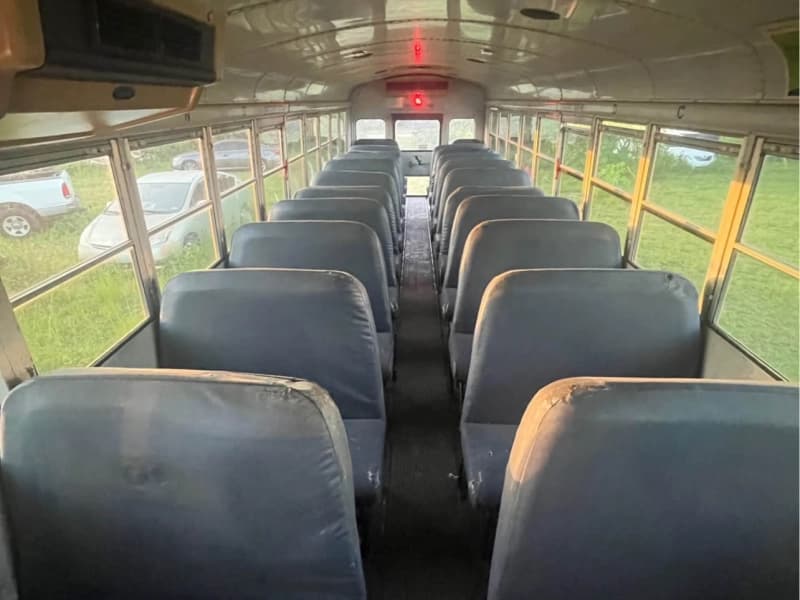 2002 International School Bus - Image 11