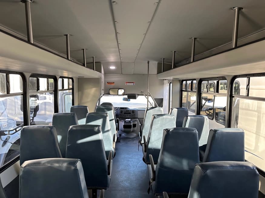 2024 Ford E450 Starcraft Allstar Shuttle Bus - Image 3