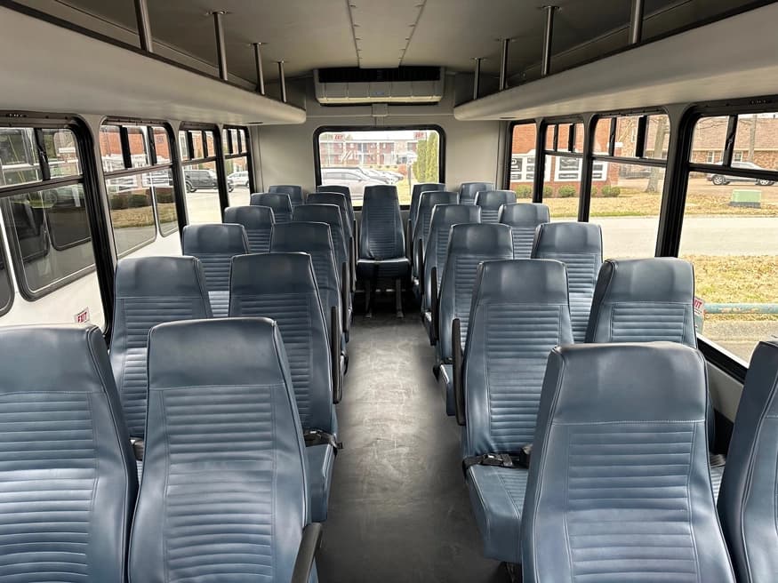 2024 Ford E450 Starcraft Allstar Shuttle Bus - Image 4