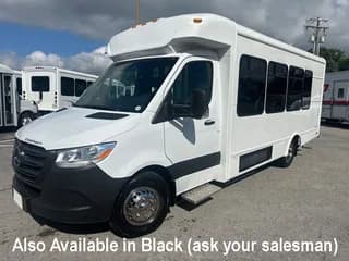 2024 Mercedes Sprinter Starlite bus