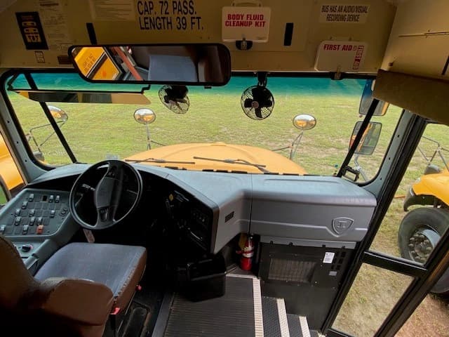 2019 IC CE School Bus - Image 2