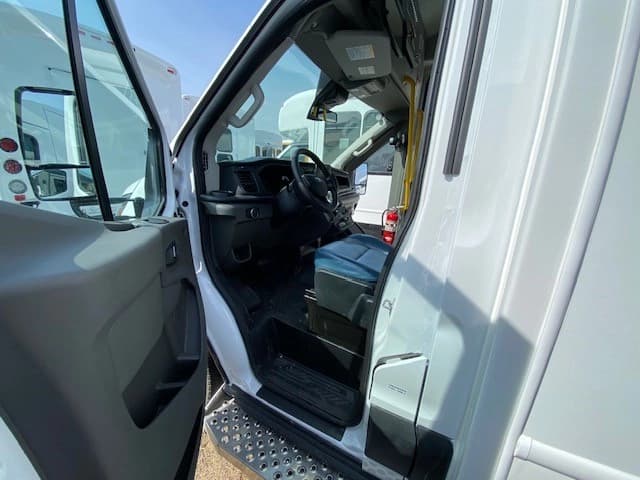 2026 Ford E350 Starlite Shuttle Bus - Image 3