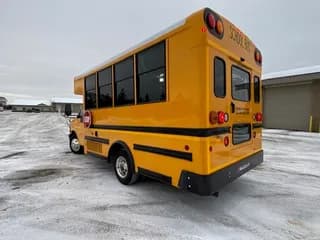 2026 Chevrolet Magellan bus