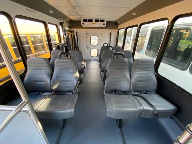 2025 Ford E450 Super Duty ADA Shuttle Bus - Image 3