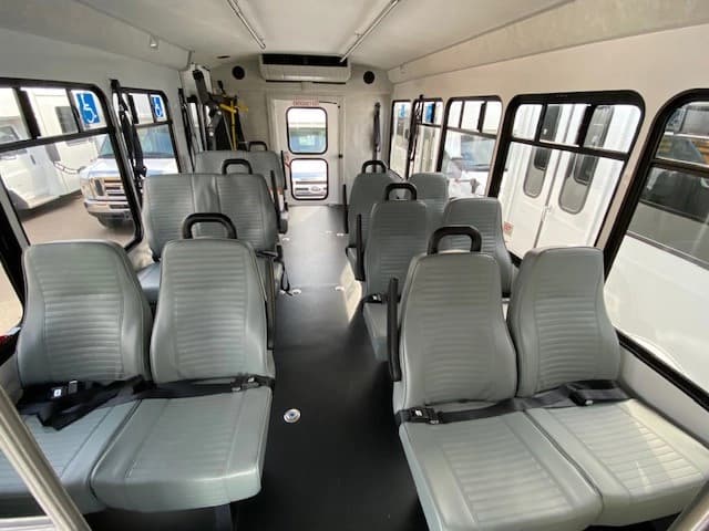 2025 Ford E450 StarCraft Allstar Shuttle Bus - Image 4