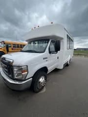 2014 Ford E350 bus