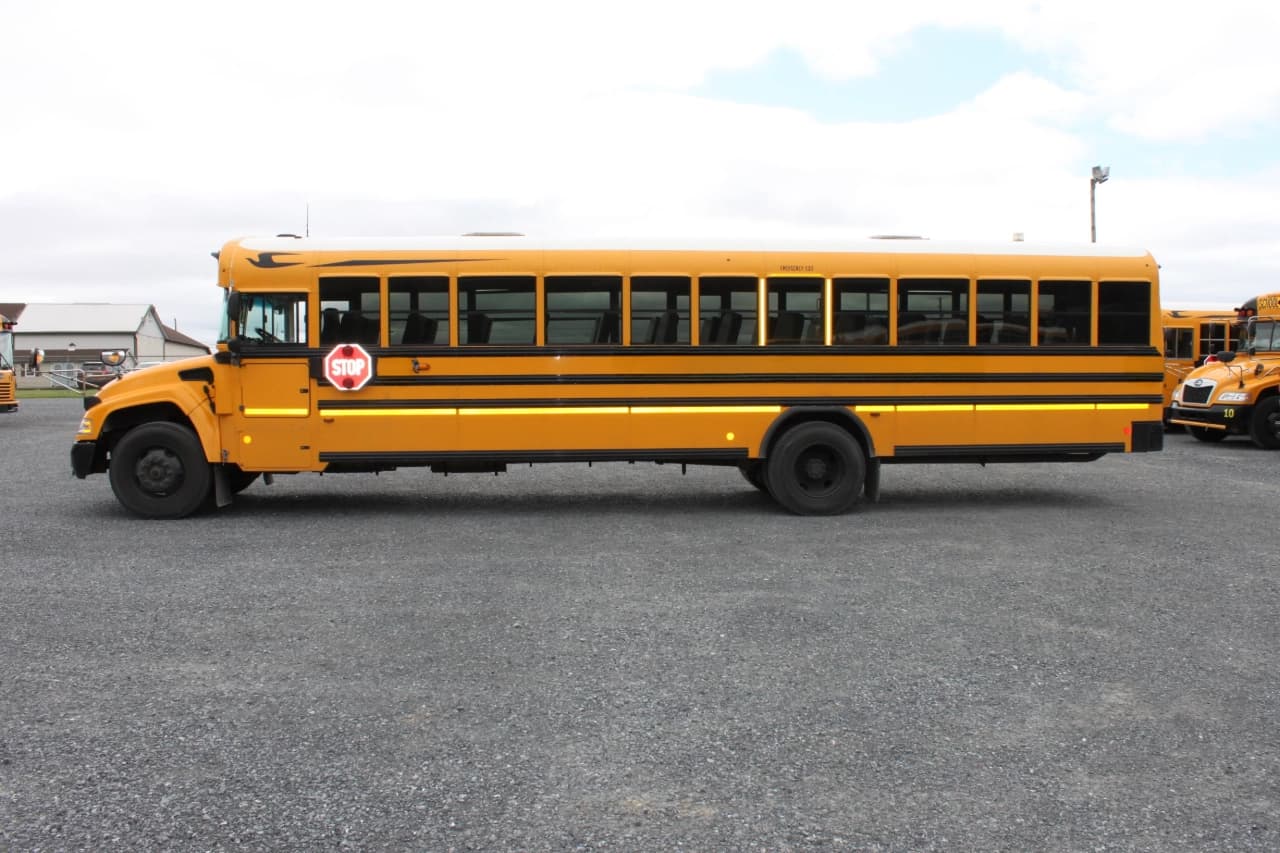 2017 Blue Bird Vision School Bus - Image 2