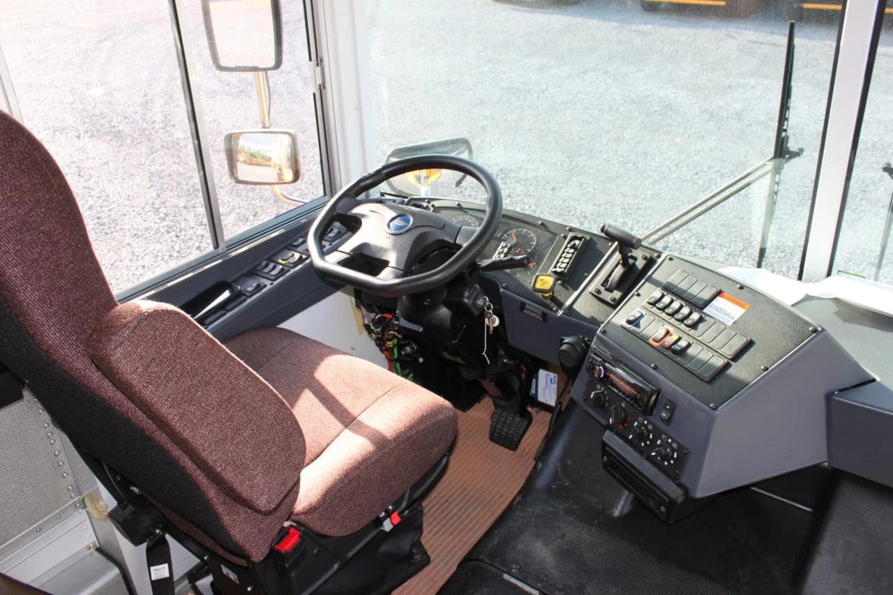 2018 Blue Bird All American - Diesel School Bus - Image 3