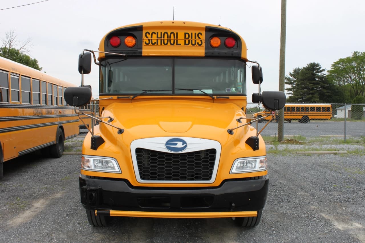 2017 Blue Bird Vision - Diesel School Bus - Image 2
