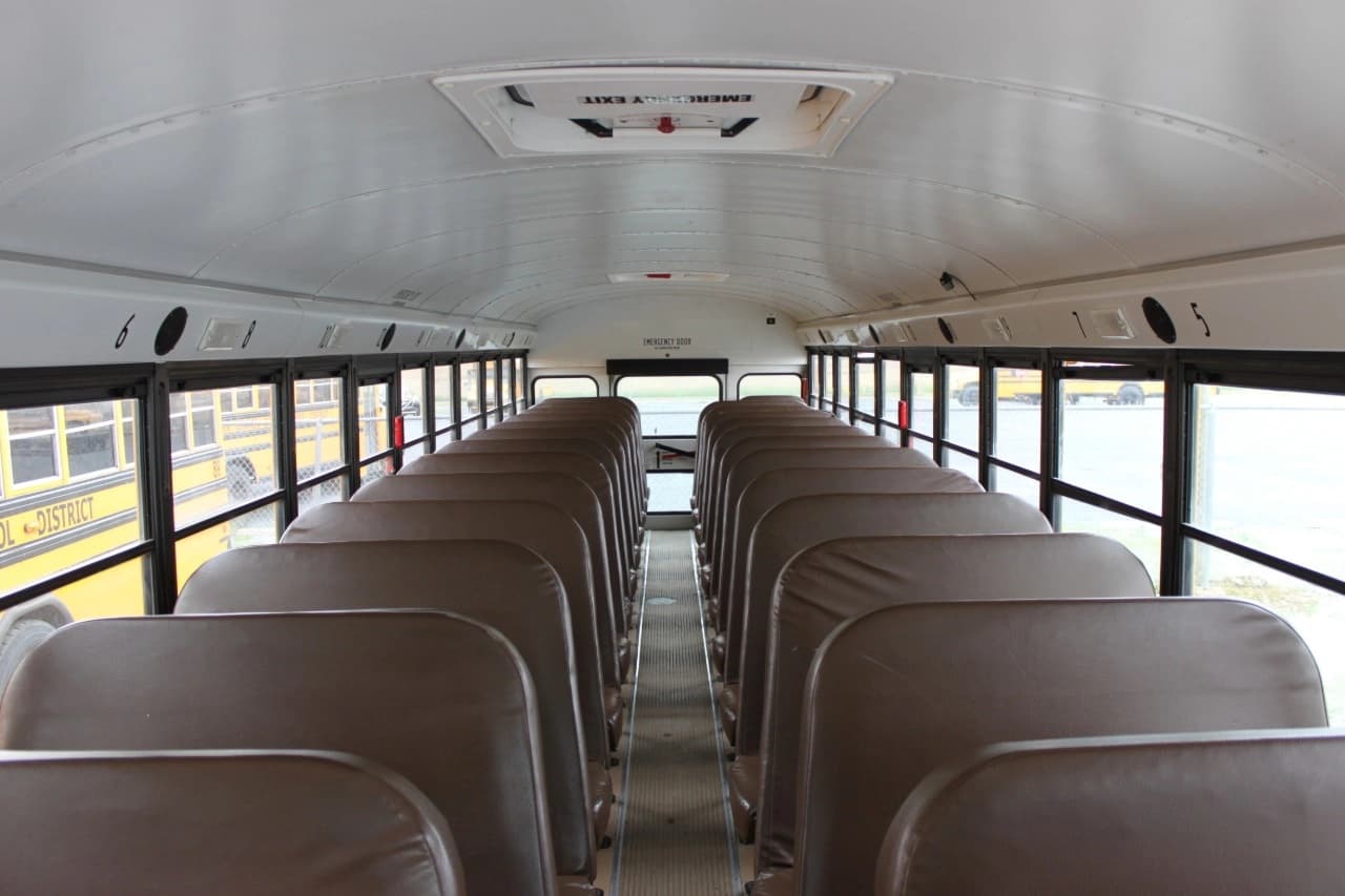 2017 Blue Bird Vision - Diesel School Bus - Image 3