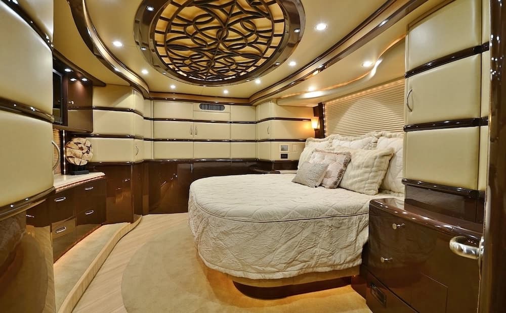 2011 Prevost Liberty Elegant Lady H3-45 Motorcoach - Image 35