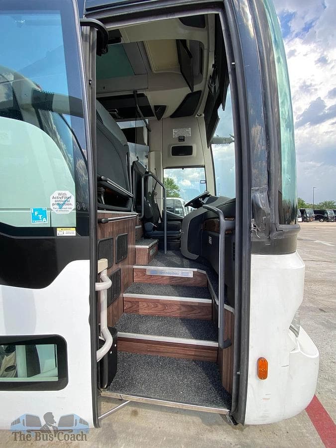 2023 Mercedes benz Tourrider Coach - Image 11