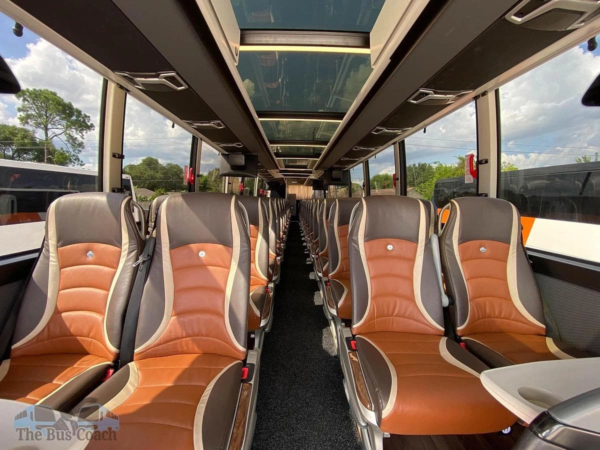 2023 Mercedes benz Tourrider Coach - Image 18