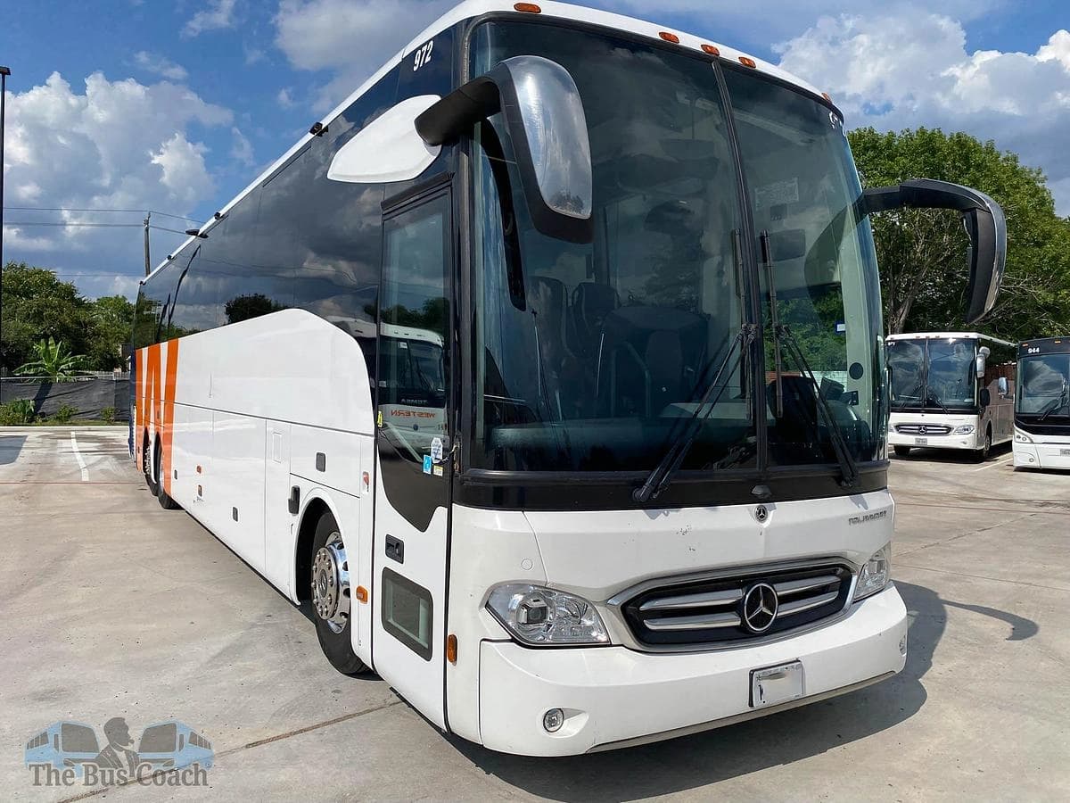 2023 Mercedes benz Tourrider Coach - Image 31