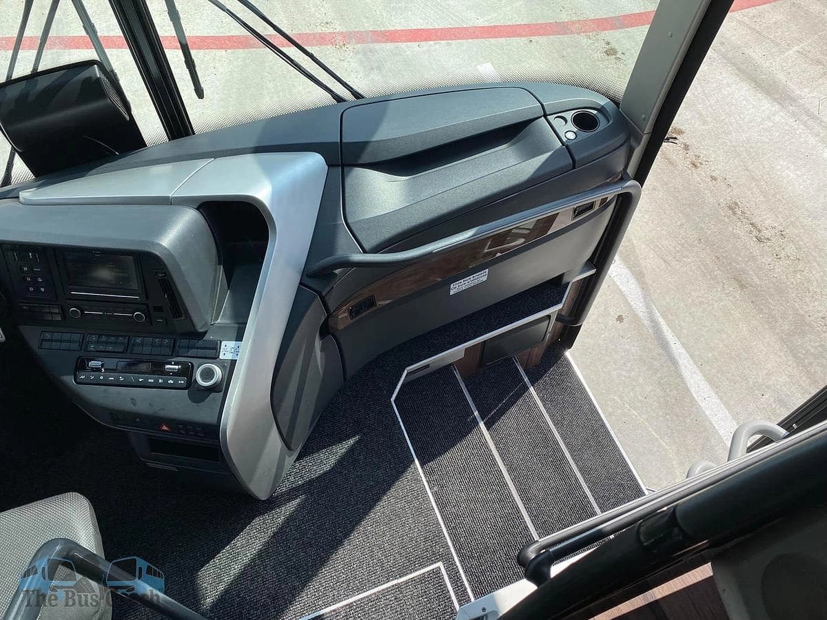 2023 Mercedes benz Tourrider Coach - Image 10