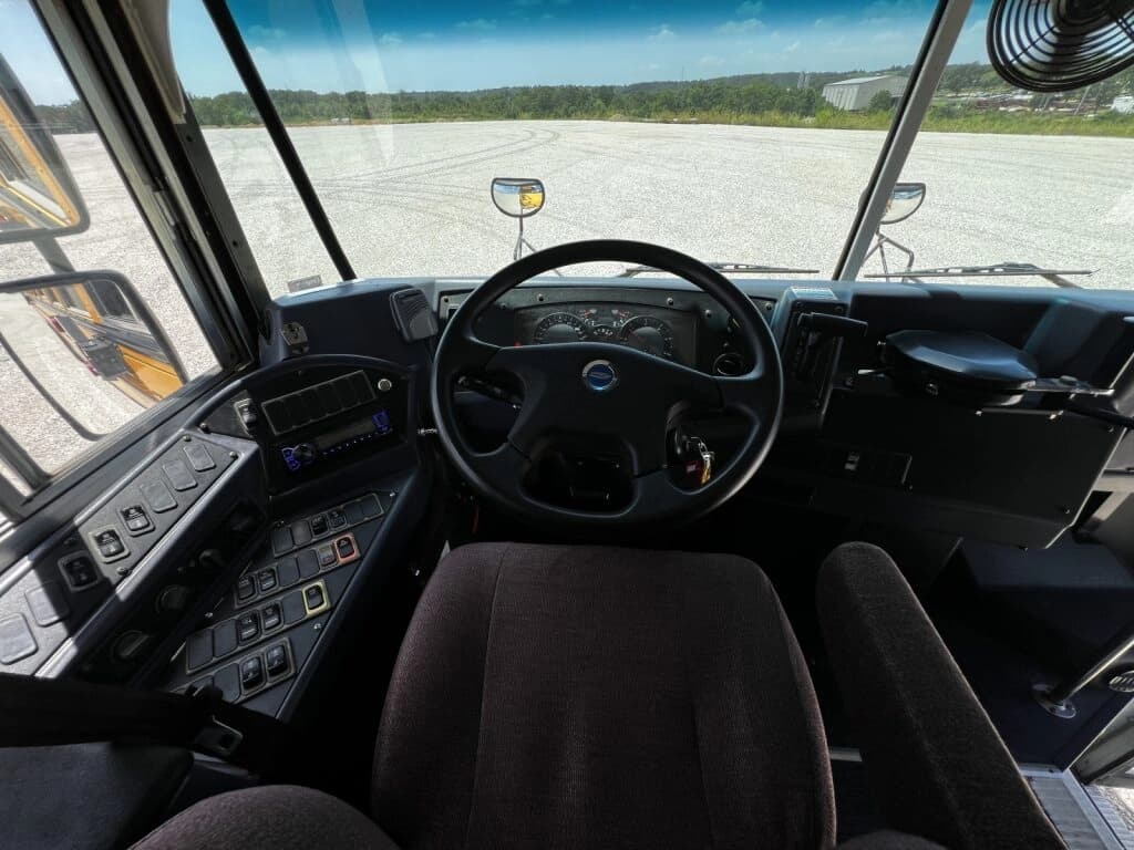 2017 Blue Bird Vision School Bus - Image 5