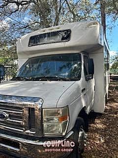 2013 Ford E350 bus