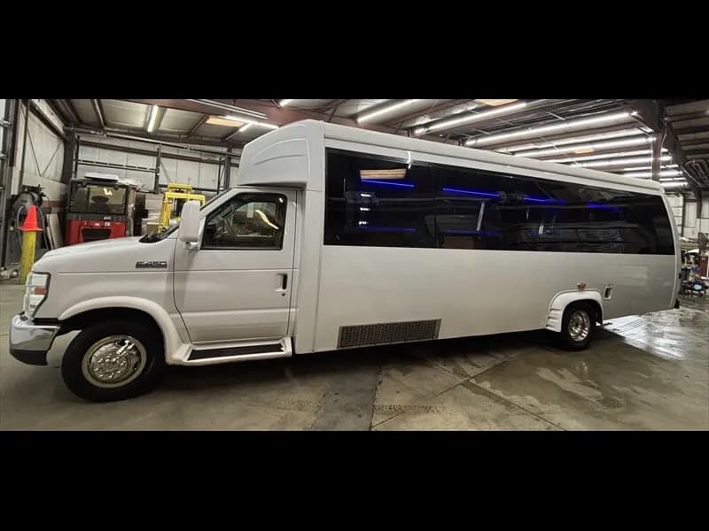 2017 Ford E450 Limo Bus - Image 3