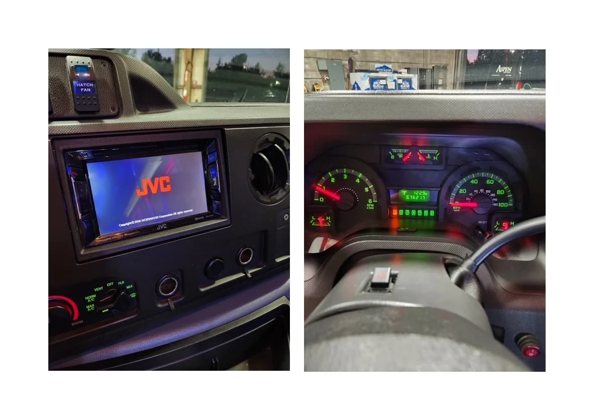 2017 Ford E-450 ECB 20 Pass Party Bus - Image 10
