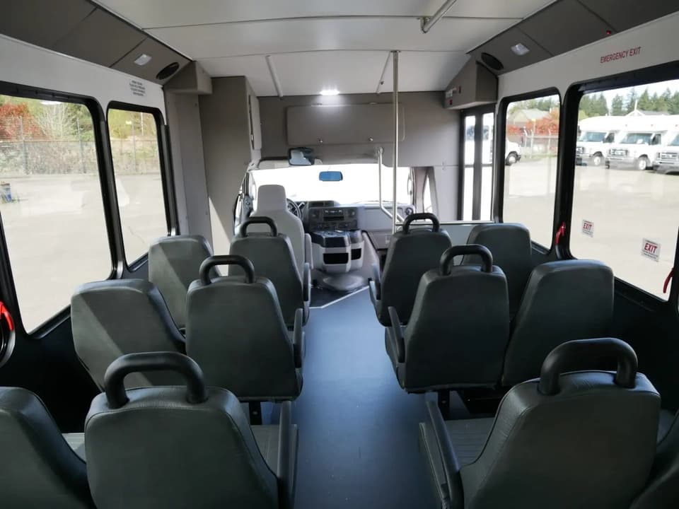 2026 Ford E450 Endera ADA Shuttle Bus - Image 8