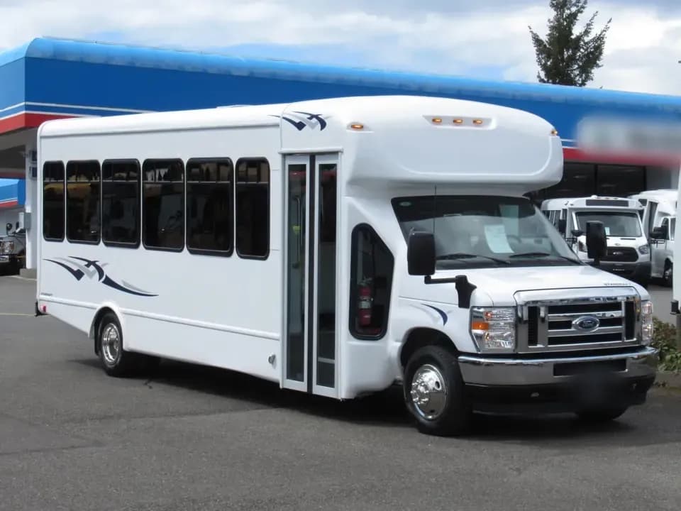 2025 Ford Starcraft MVP Shuttle Bus - Image 1