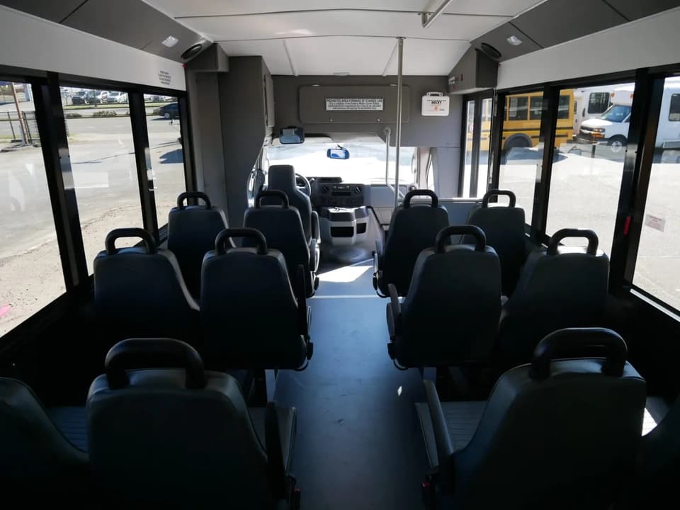 2024 Ford Endera ADA Shuttle Bus - Image 6