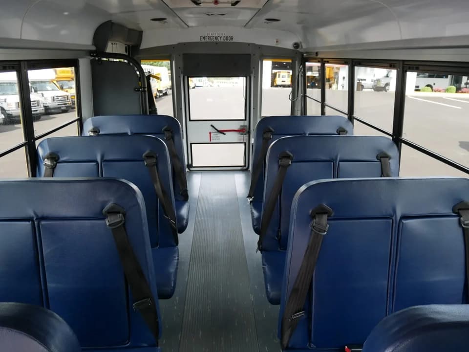 2014 Chevrolet Girardin School Bus - Image 5