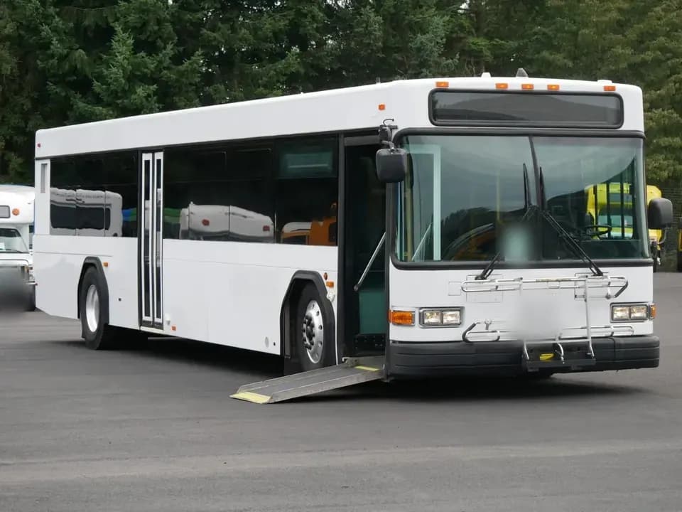 2008 Gillig Low Floor Transit Bus - Image 1