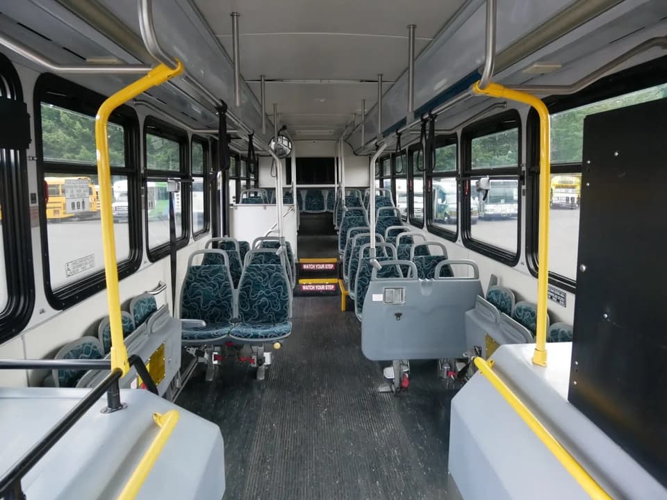 2008 Gillig Low Floor Transit Bus - Image 6