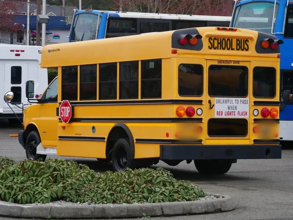 2008 Chevrolet Collins Super Bantam School Bus - Image 3