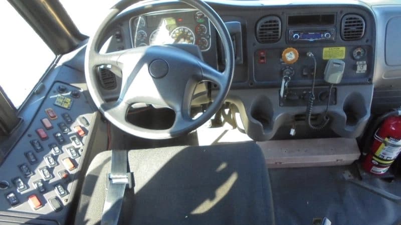 2012 Freightliner Thomas School Bus - Image 5