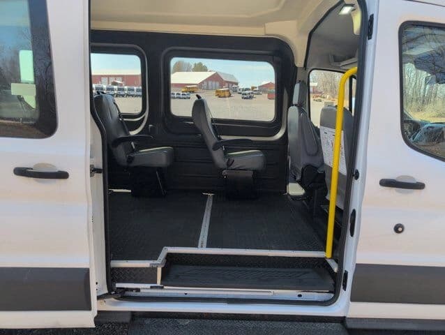 2017 Ford TCI Mobility ADA Van - Image 5