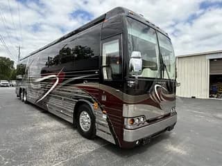 2007 Prevost XLII bus